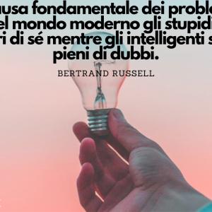 Frasi intelligenti per riflettere